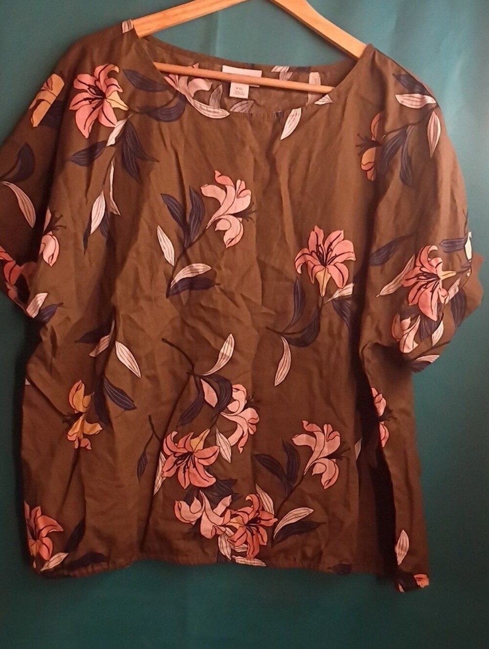 Liz Claiborne Olive Floral Short Sleeve Blouse with Pink Blooms